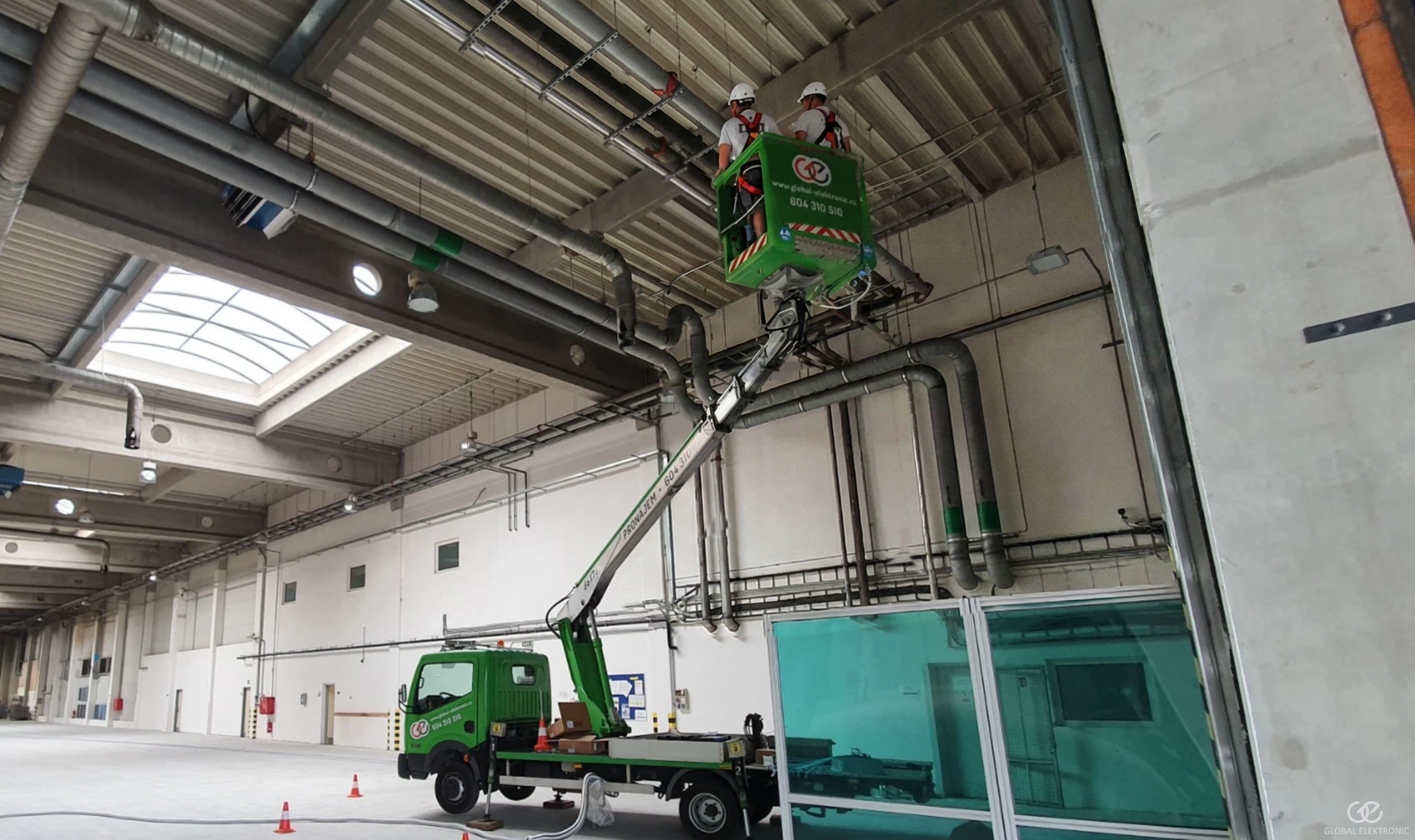 Elektromontáže v provozu – průmyslové instalace NN