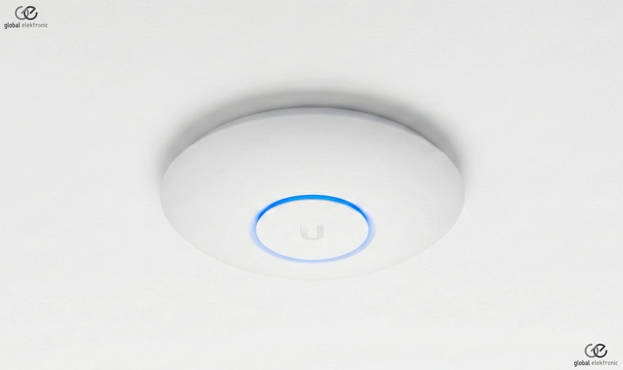 Ubiquiti U7 Wi‑Fi AP in a primary school, Ostrava
